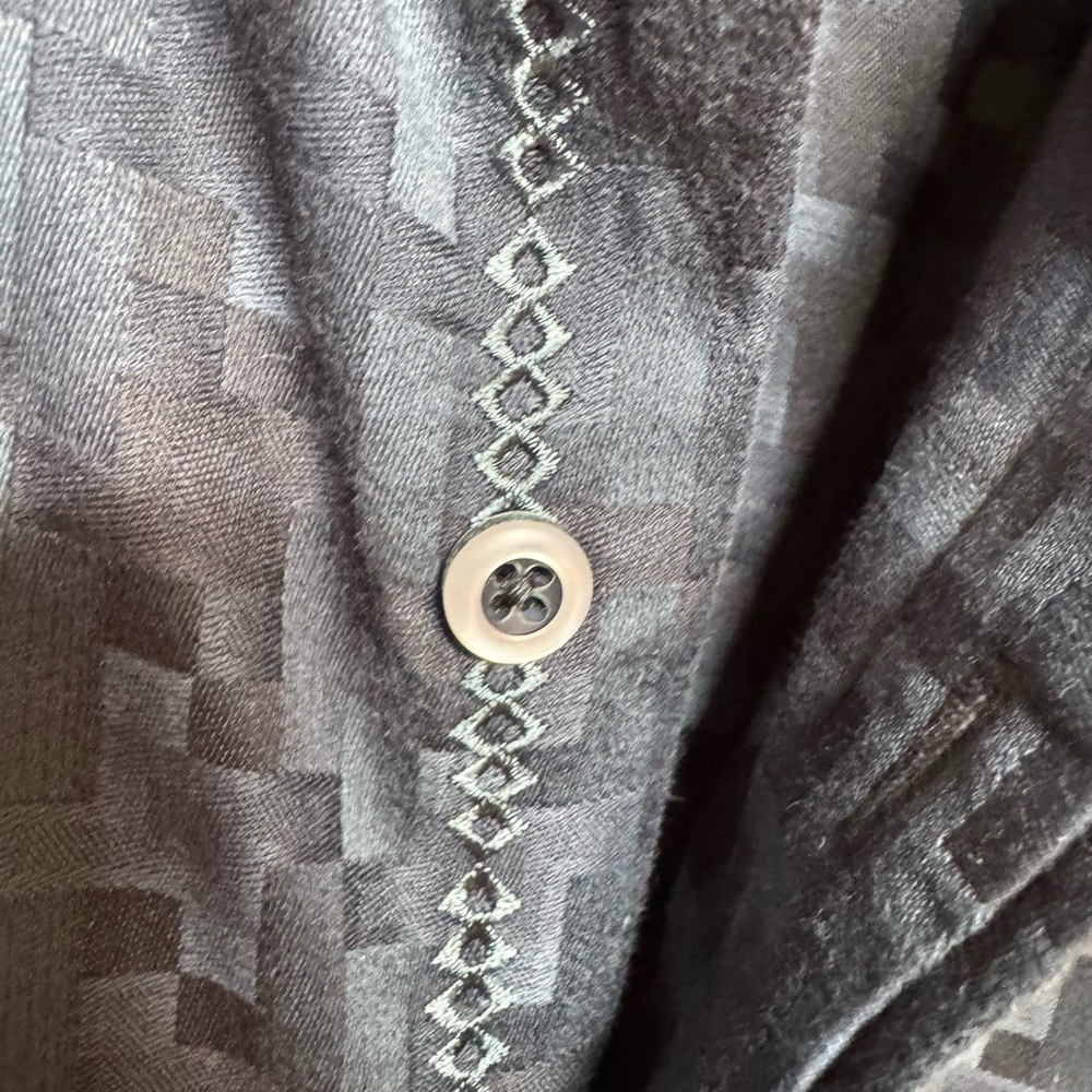 Robert Graham Super Soft Black Patterned Button-D… - image 8